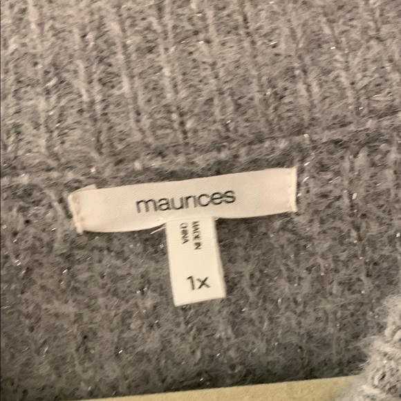 Maurices EUC Sparkly Gray Sweater with Pearl Accents - Picture 3 of 6